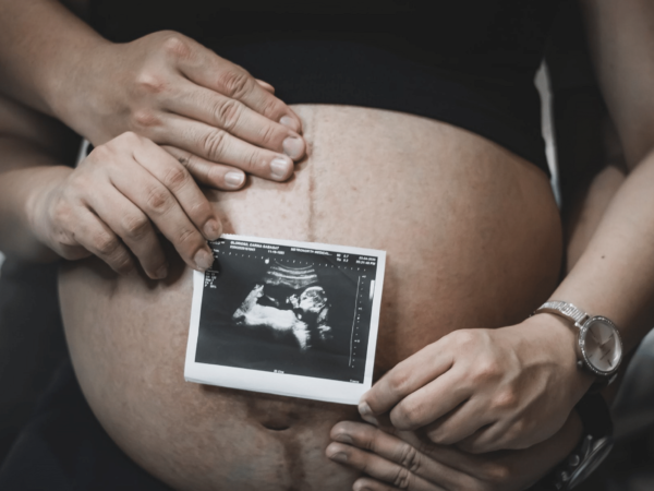 Hamilelik Sürecinde Ultrason Görüntülerinin Önemi ve Aşamaları